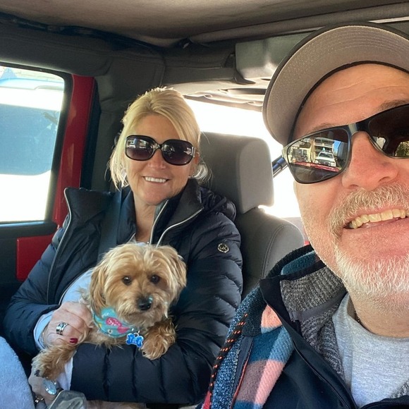 Meet your Posher, Hélène - Picture 1 of 1